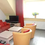 Modern Apartment Westerland 50M² + Garden